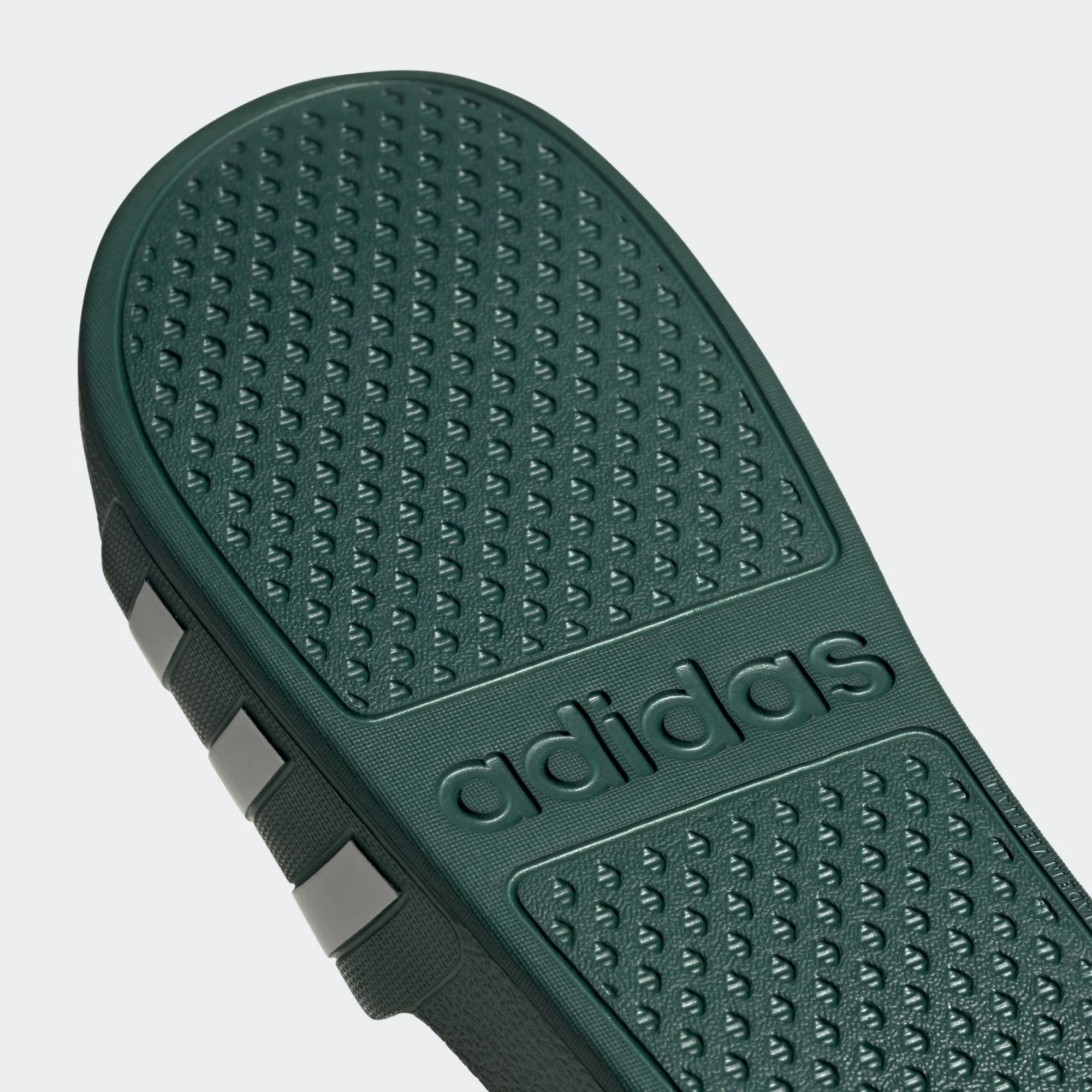 ADILETTE AQUA SLIDES Collegiate Green / Cloud White / Collegiate Green-Eg4159