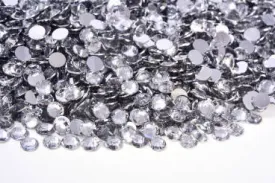 Crystal clear resin rhinestones