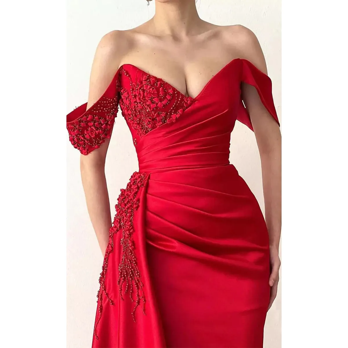 Elegant Off Shoulder V-neck Mermaid Satin Red Long Bridesmaid Dresses with Trailing , BG662