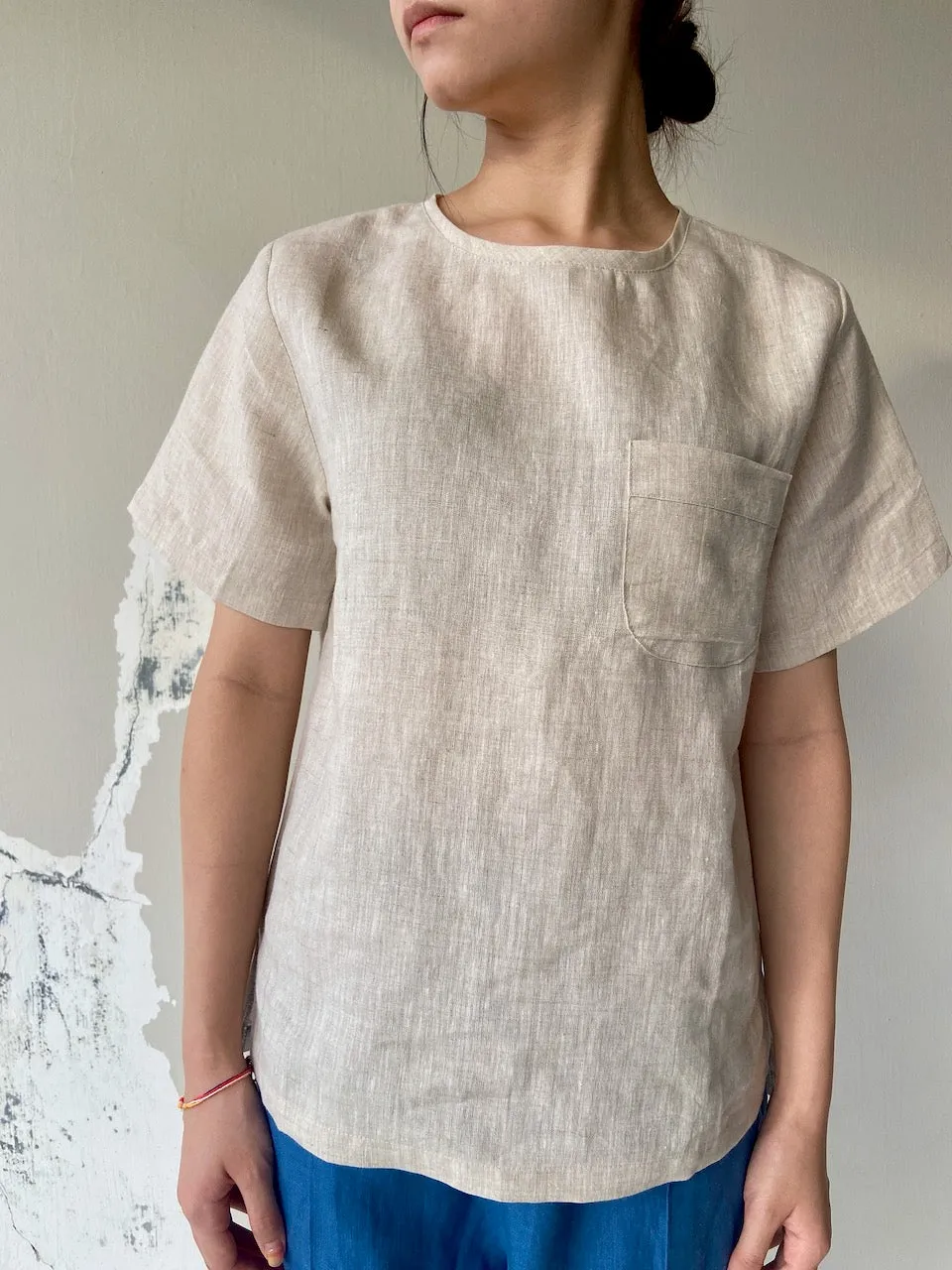 Linen Short Sleeve Top with Pocket in Natural