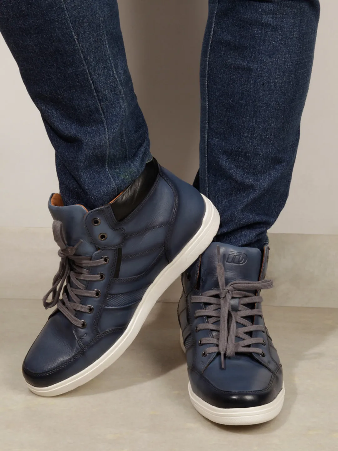 Men Blue Leather Sneaker (ID3089)