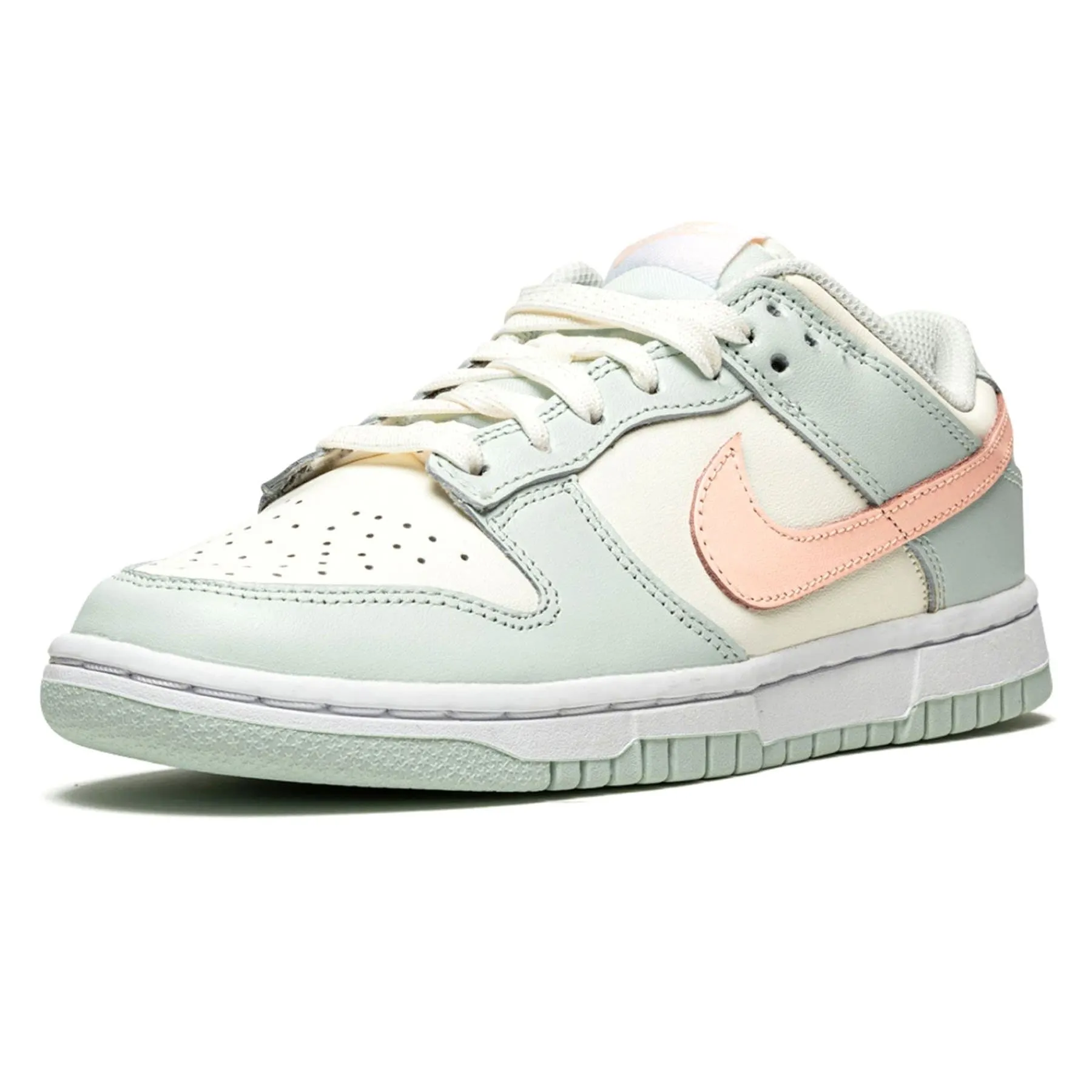 Nike Dunk Low Wmns 'Barely Green'