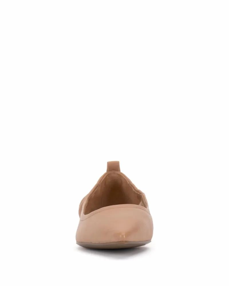 Vince Camuto ASHLEAH SANDSTONE/BABY SHEEP